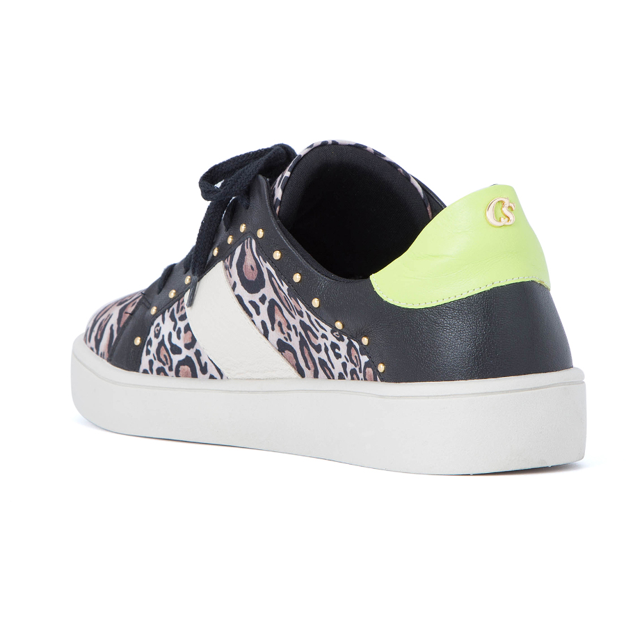 LEOPARD AND STUDS SNEAKER