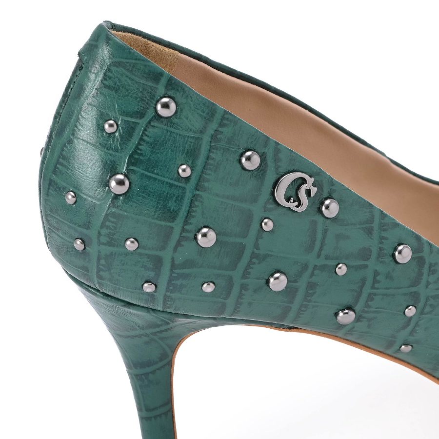 Green Pump with Studs