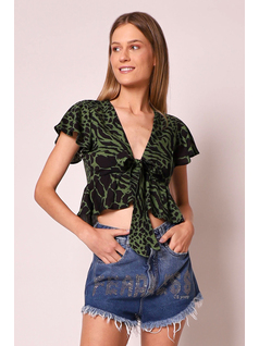 BLUSA CROPPED CS YOUNG VERANO 2023 front