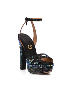 PLATAFORMA CARMEN STEFFENS VERANO 2023 front