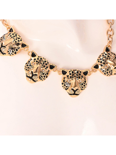 COLLAR DORADO MIX JAGUAR front